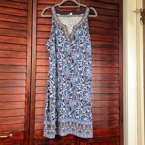 Beautiful sleeveless dress